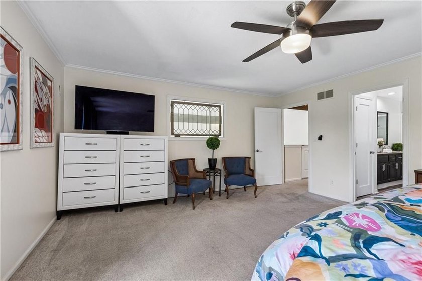 Beautiful 1.5 story home with rare attached 2 car garage in this - photo 18