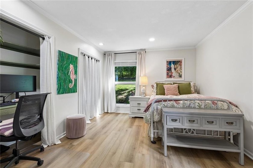 Beautiful 1.5 story home with rare attached 2 car garage in this - photo 21