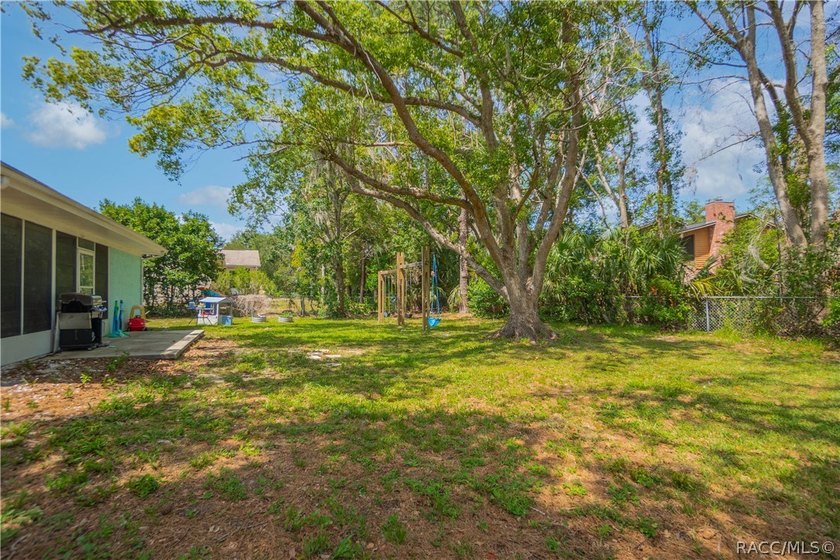 Welcome to 5160 S Running Brook Drive in the desirable - photo 27