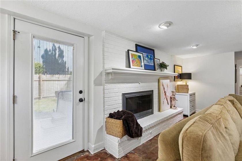 Beautiful 1.5 story home with rare attached 2 car garage in this - photo 30
