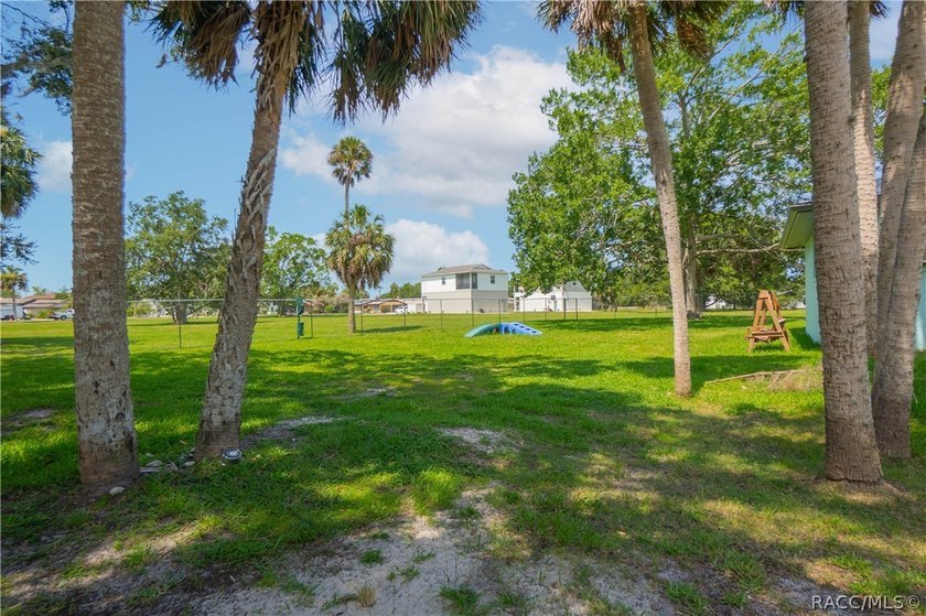 Welcome to 5160 S Running Brook Drive in the desirable - photo 33