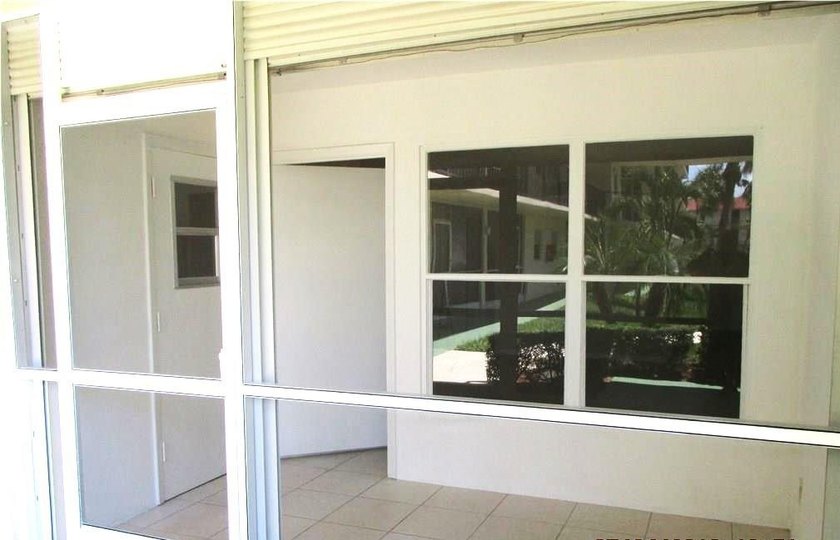*Price Reduced*Great Location! Live in paradise only 1 mile from - photo 3