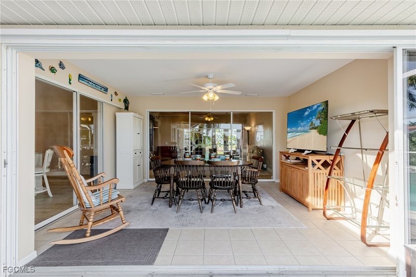 Welcome to your SE Cape Coral Gulf-access retreat, perfectly - photo 22