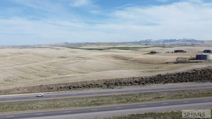 62 acres perfect for a rural development! Many different - photo 34