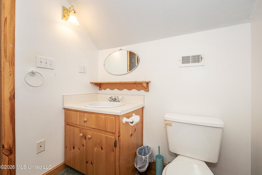 Welcome to your own private retreat in the desirable Spring Lake - photo 45