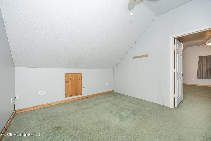 Welcome to your own private retreat in the desirable Spring Lake - photo 47