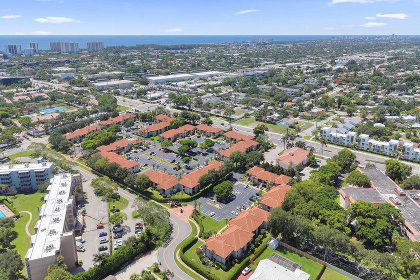 Come live in an All AGE Beautiful Community in East Boca Raton - photo 39