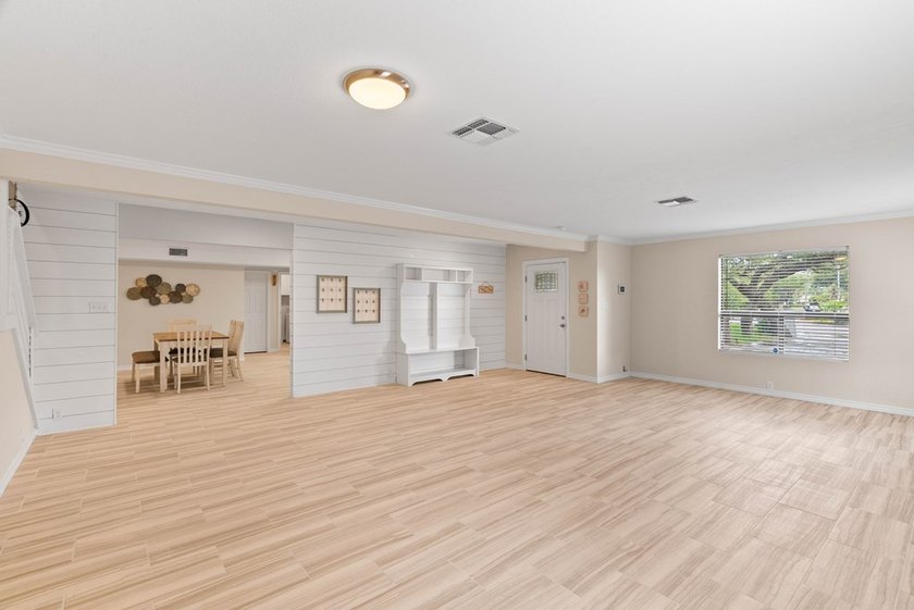 2321 Harbor Drive has been beautifully updated and thoughtfully - photo 17