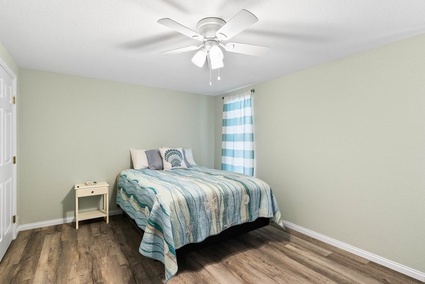 2321 Harbor Drive has been beautifully updated and thoughtfully - photo 27
