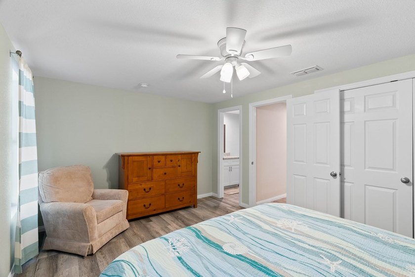 2321 Harbor Drive has been beautifully updated and thoughtfully - photo 28