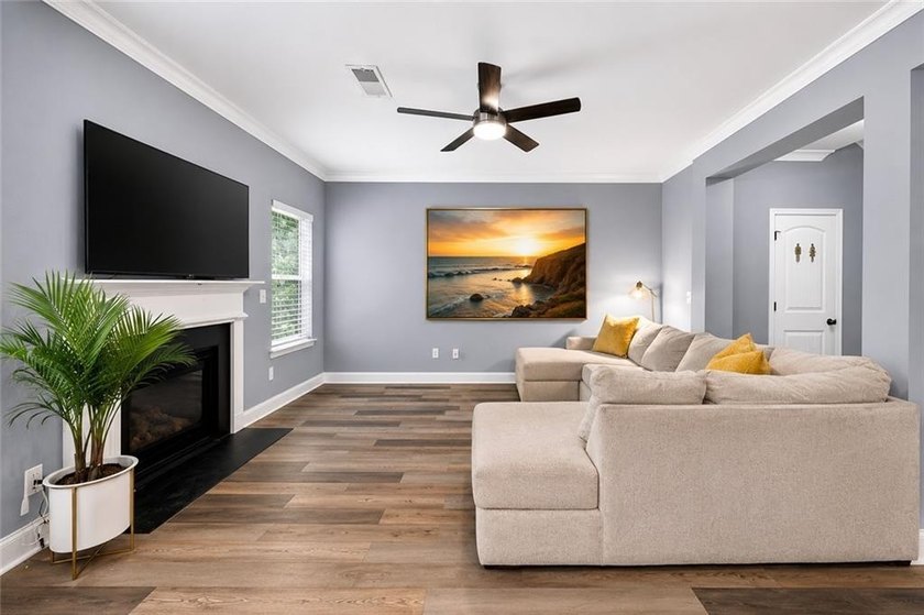Nestled in a peaceful Decatur community, this beautifully - photo 3