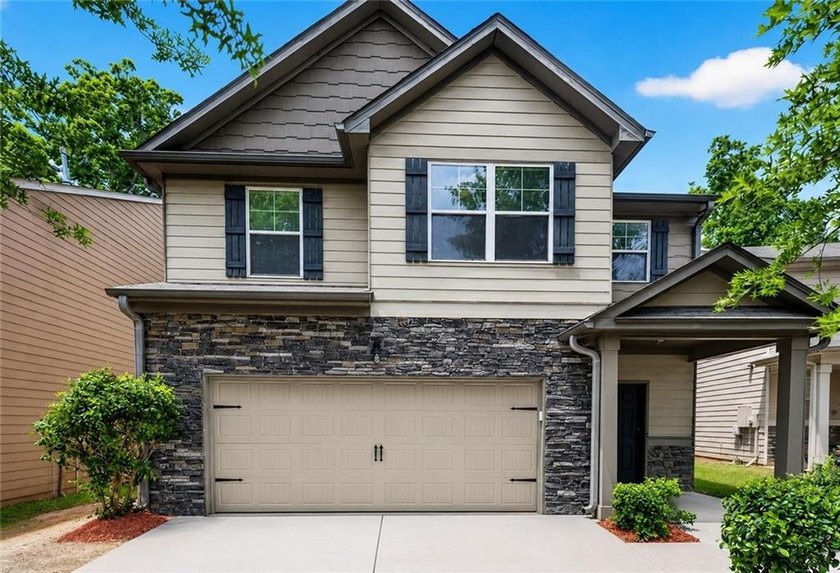Nestled in a peaceful Decatur community, this beautifully - photo 7