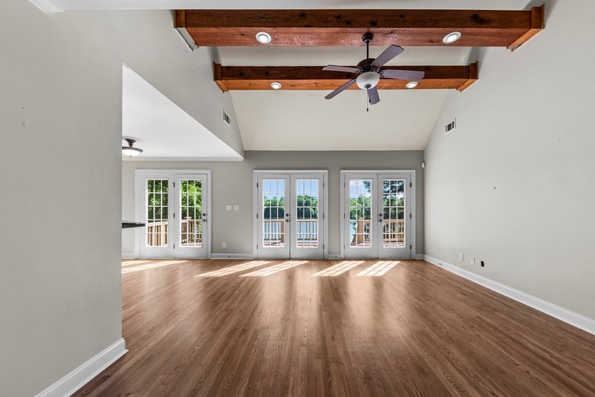 Experience the perfect blend of space, serenity, and convenience - photo 8
