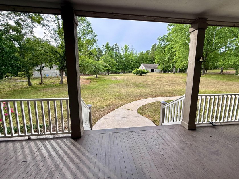 Welcome home to your peaceful, private retreat on 8.25 acres - photo 8