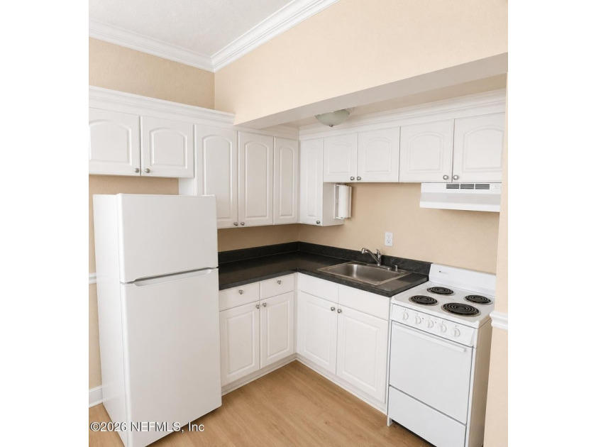 Attention Investors! Don't miss this exciting investment - photo 2