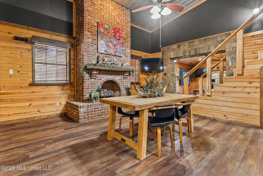 Welcome to 748 Bluegoose Road in Sarah MS, where rustic - photo 10