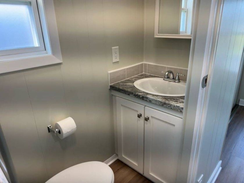 Picture-Perfect, Move-In Ready Home in the Heart of Winter - photo 24