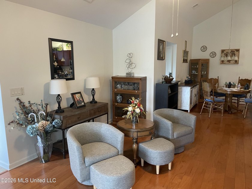 Located with beautiful views all around! The Oaks of Parkview - photo 7