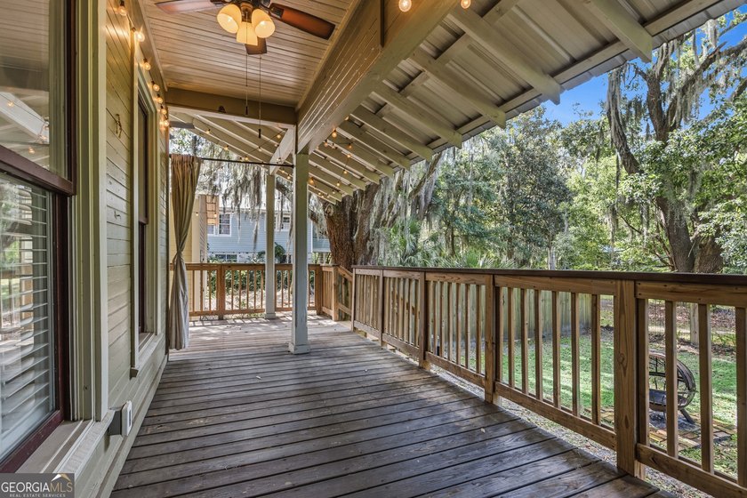 Time travel - The Sheffield-Gunn House is a beautiful historic - photo 41