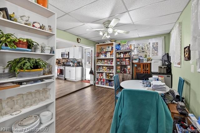 One year home warranty included with sale! Classic charm meets - photo 10