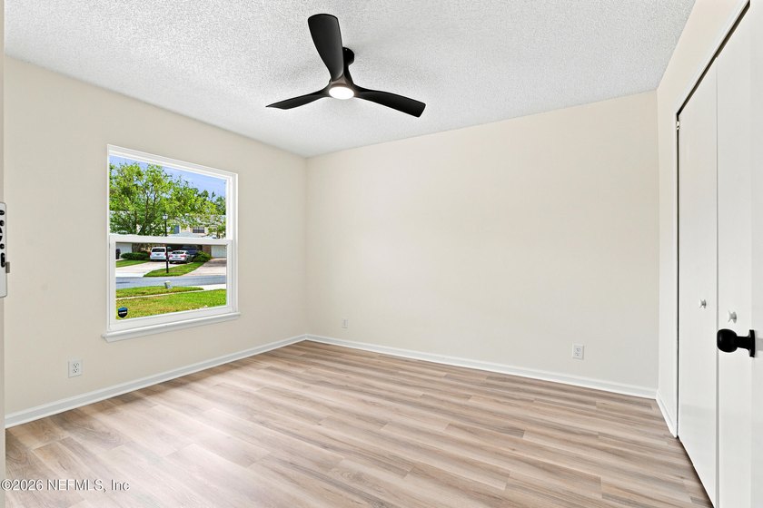 RARE LAKEFRONT OPPORTUNITY! Wake up to breathtaking water views - photo 20