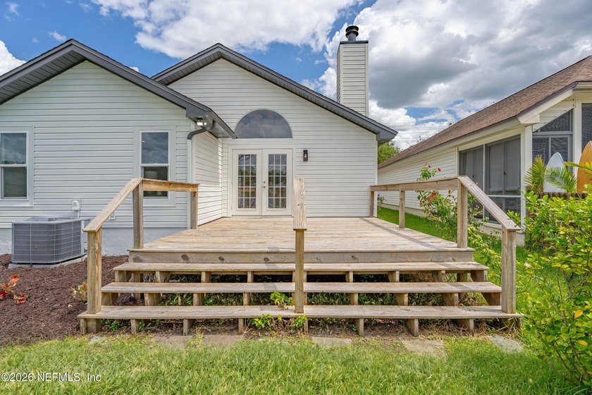 RARE LAKEFRONT OPPORTUNITY! Wake up to breathtaking water views - photo 25