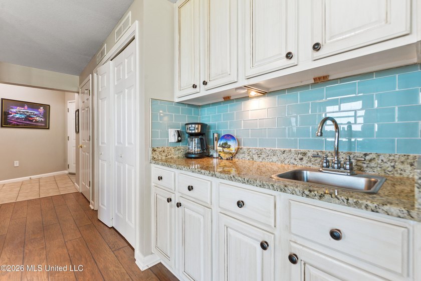 WOW ! CHECK OUT THE PRICE ON THIS BEAUTIFUL BEACHFRONT CONDO ! - photo 5