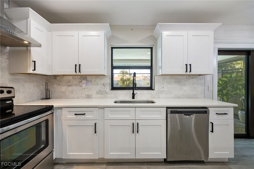 Welcome to your dream Florida escape - a completely renovated - photo 14
