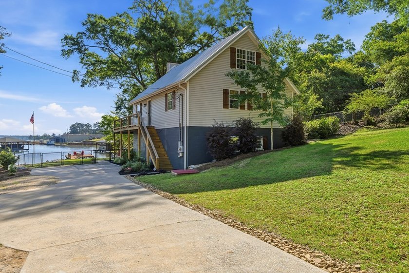 Experience lakefront living at its finest in this spacious - photo 10