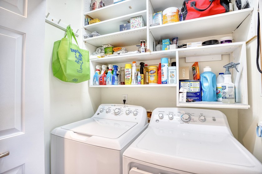 Gorgeous Marina views from this updated 2-bedroom, 2 bath END - photo 20