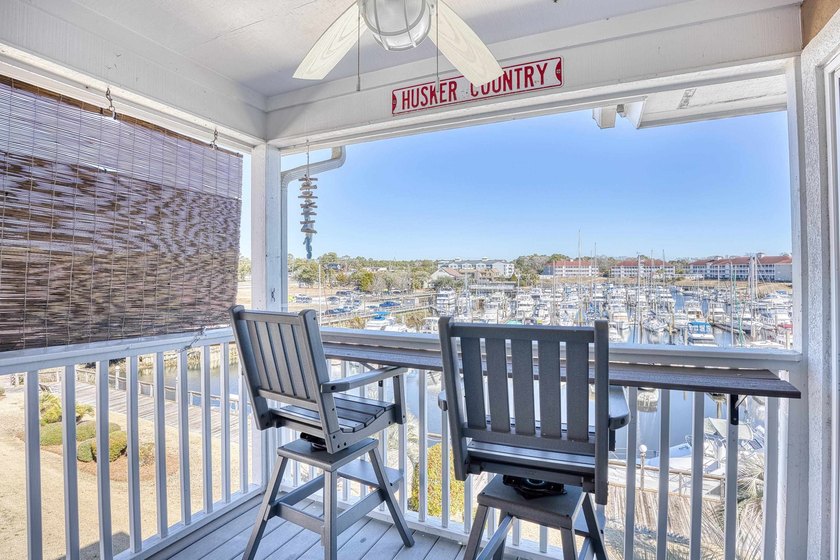 Gorgeous Marina views from this updated 2-bedroom, 2 bath END - photo 21