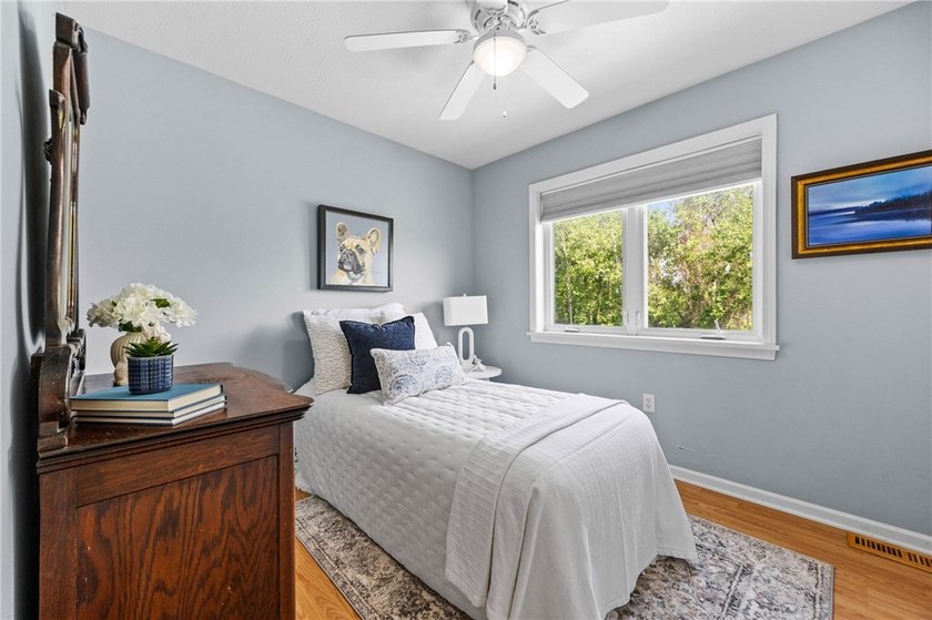 Price Improvement! Welcome to this beautiful 4-bedroom, 2.5-bath - photo 20