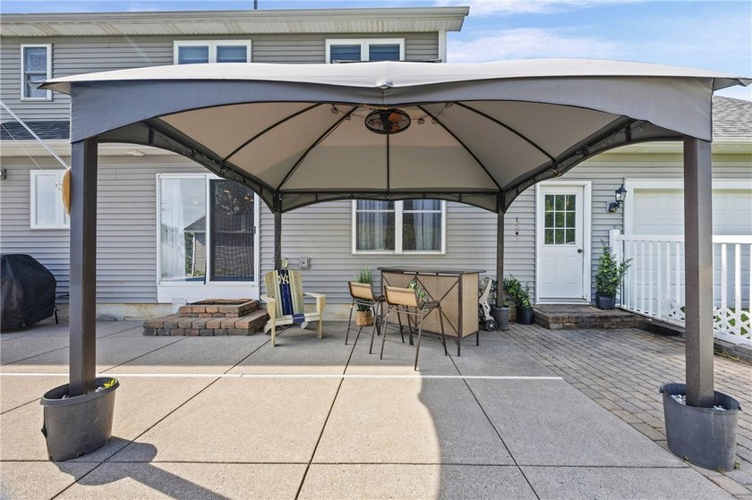 Price Improvement! Welcome to this beautiful 4-bedroom, 2.5-bath - photo 28