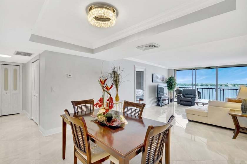 SPECTACULAR views from this amazing unit in a community that - photo 5