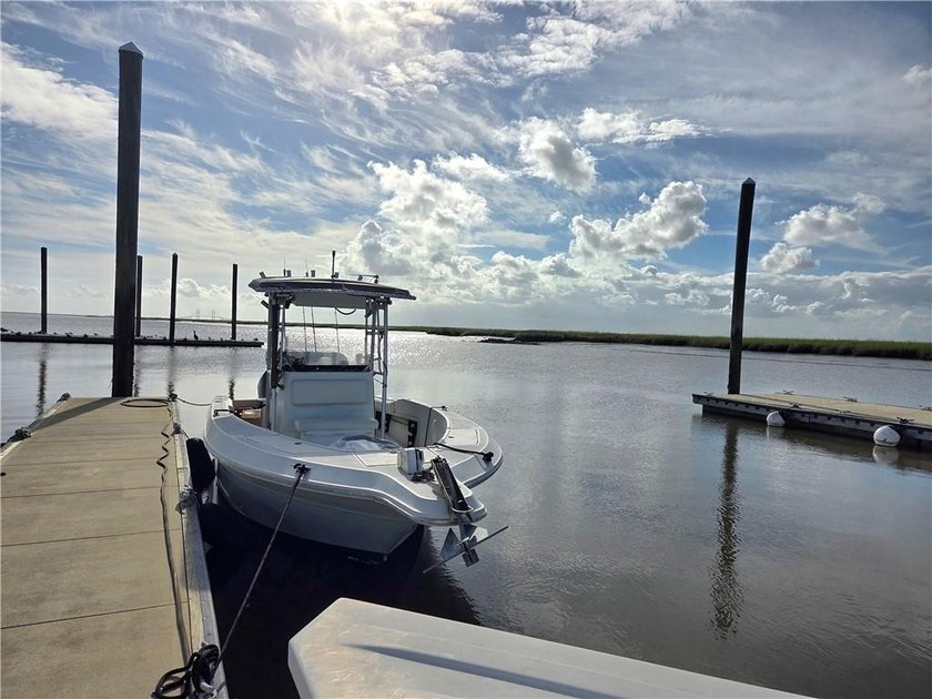 Here is an opportunity to secure a private boat slip on St - photo 3