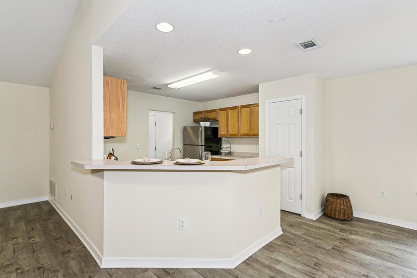 Welcome home to this charming 3-bedroom, 2-bathroom residence - photo 13