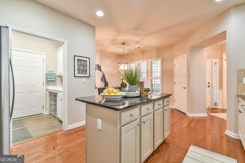 Bring all offers - Welcome to 5921 Bellflower Way, a - photo 10