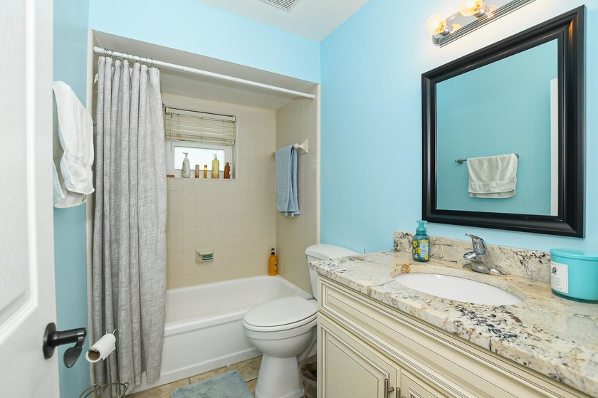 HOME SITS ON 1/3 OF AN ACRE BEAUTIFUL CORNER LOT! UPDATED - photo 22