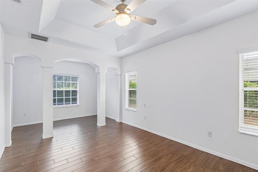Florida paradise! Welcome home to this impeccably clean - photo 33
