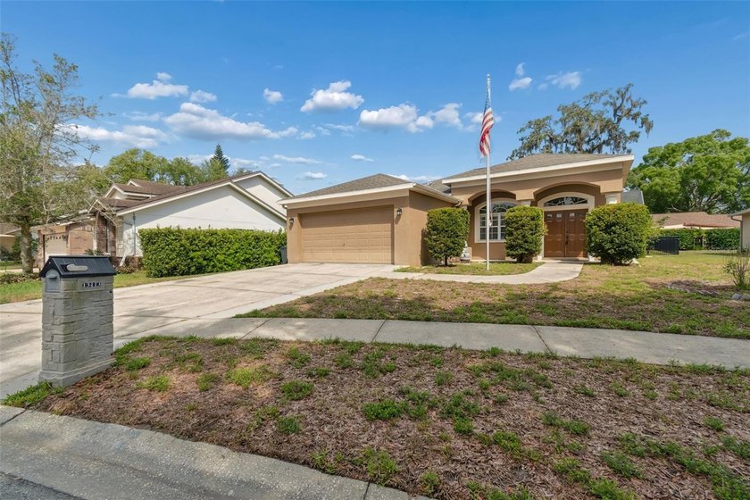 Florida paradise! Welcome home to this impeccably clean - photo 48