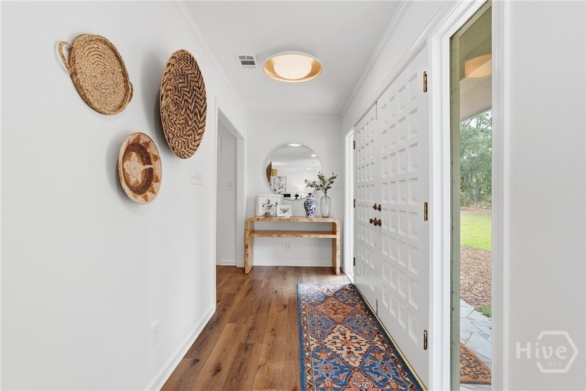 Welcome to 1 Bray Lane - a fully renovated, single-story home - photo 7