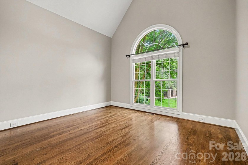 Experience luxury living in the highly sought-after Firethorne - photo 16