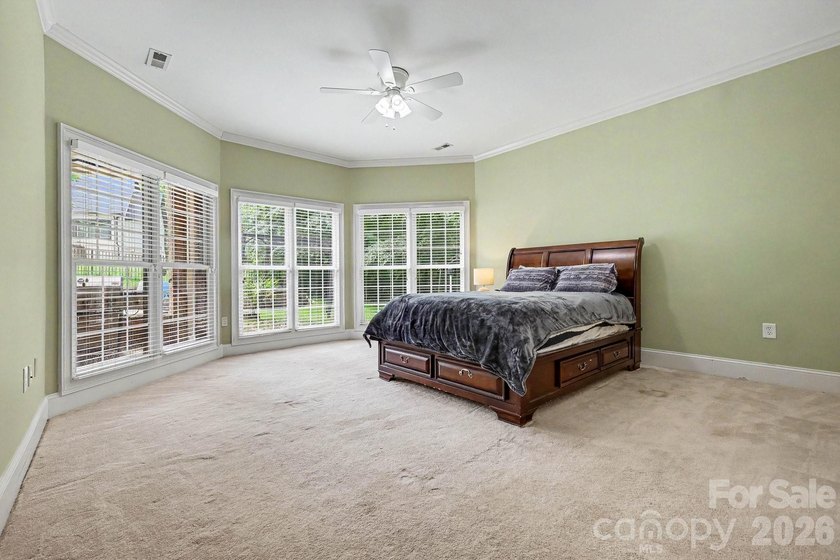 Experience luxury living in the highly sought-after Firethorne - photo 26