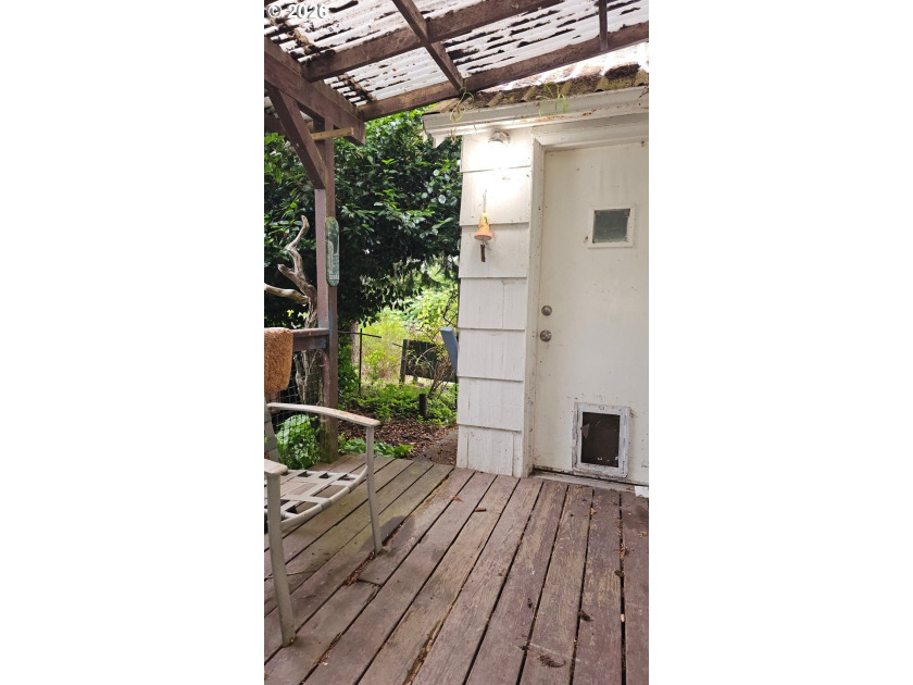 This 972 Sq ft single level bungalow has lots of storage with - photo 18