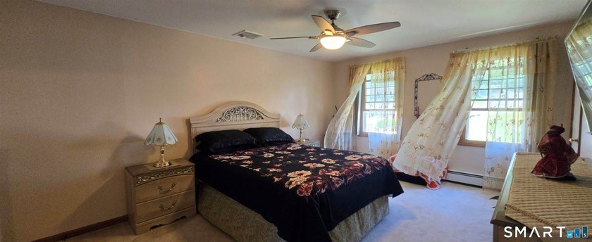 Opportunity awaits in this 3-bedroom Colonial located on a quiet - photo 23
