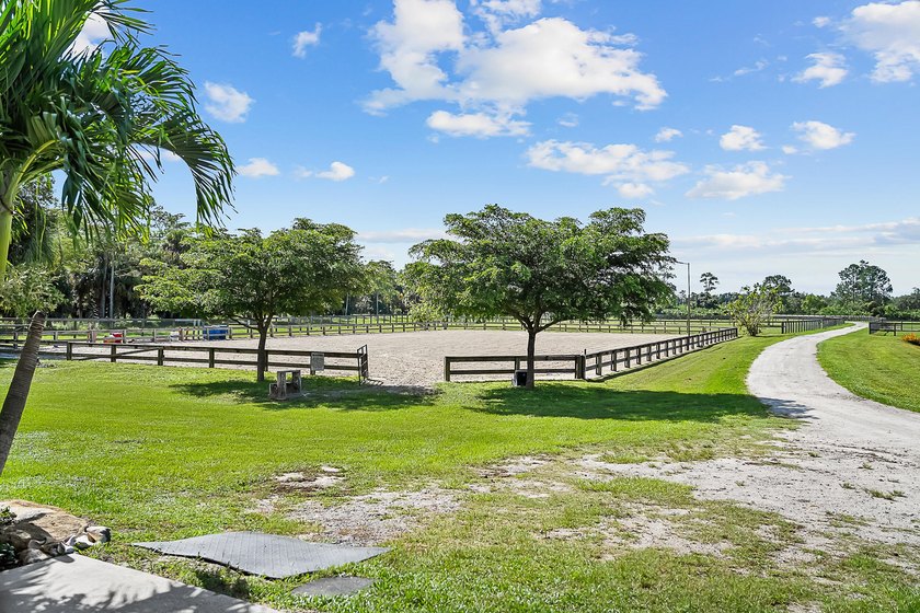 Positioned on 21.59 acres between Jupiter and Hobe Sound within - photo 24