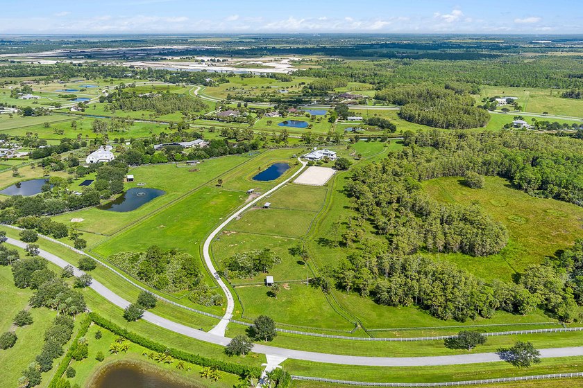 Positioned on 21.59 acres between Jupiter and Hobe Sound within - photo 26