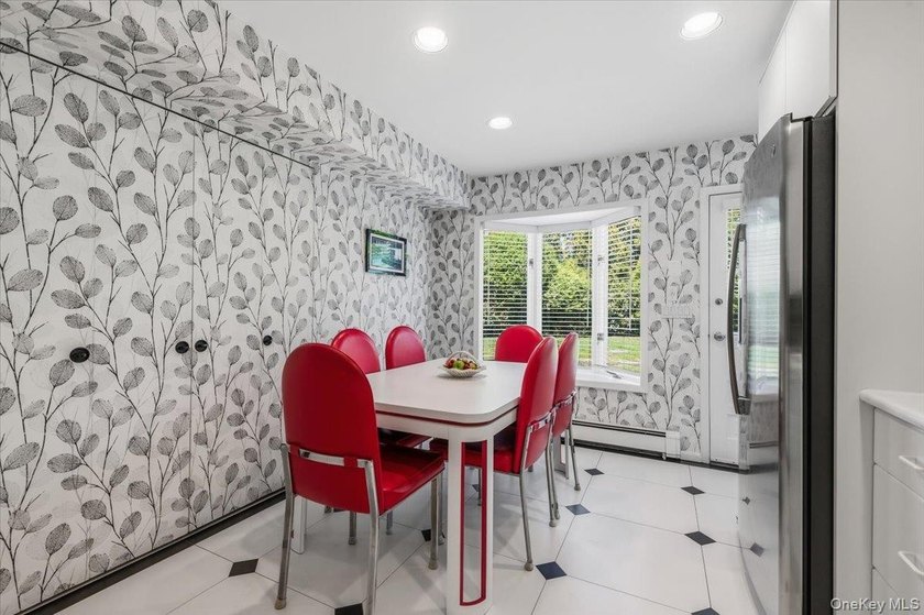 Welcome to 3089 Monterey Drive a Spacious and well-maintained - photo 12