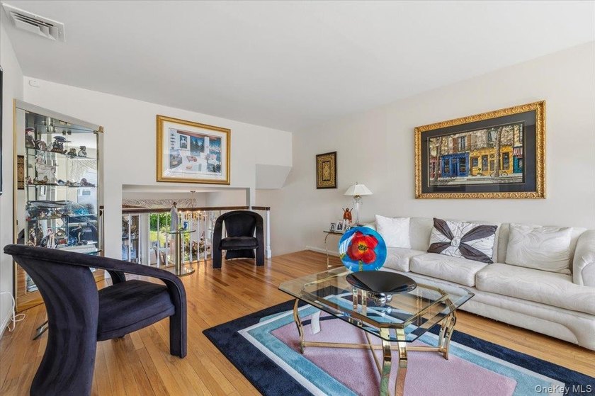 Welcome to 3089 Monterey Drive a Spacious and well-maintained - photo 18