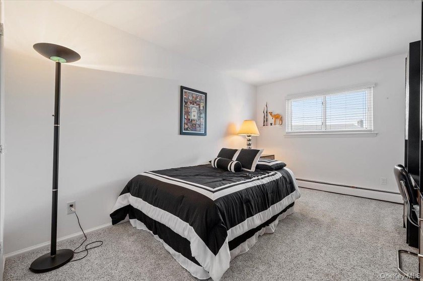 Welcome to 3089 Monterey Drive a Spacious and well-maintained - photo 28